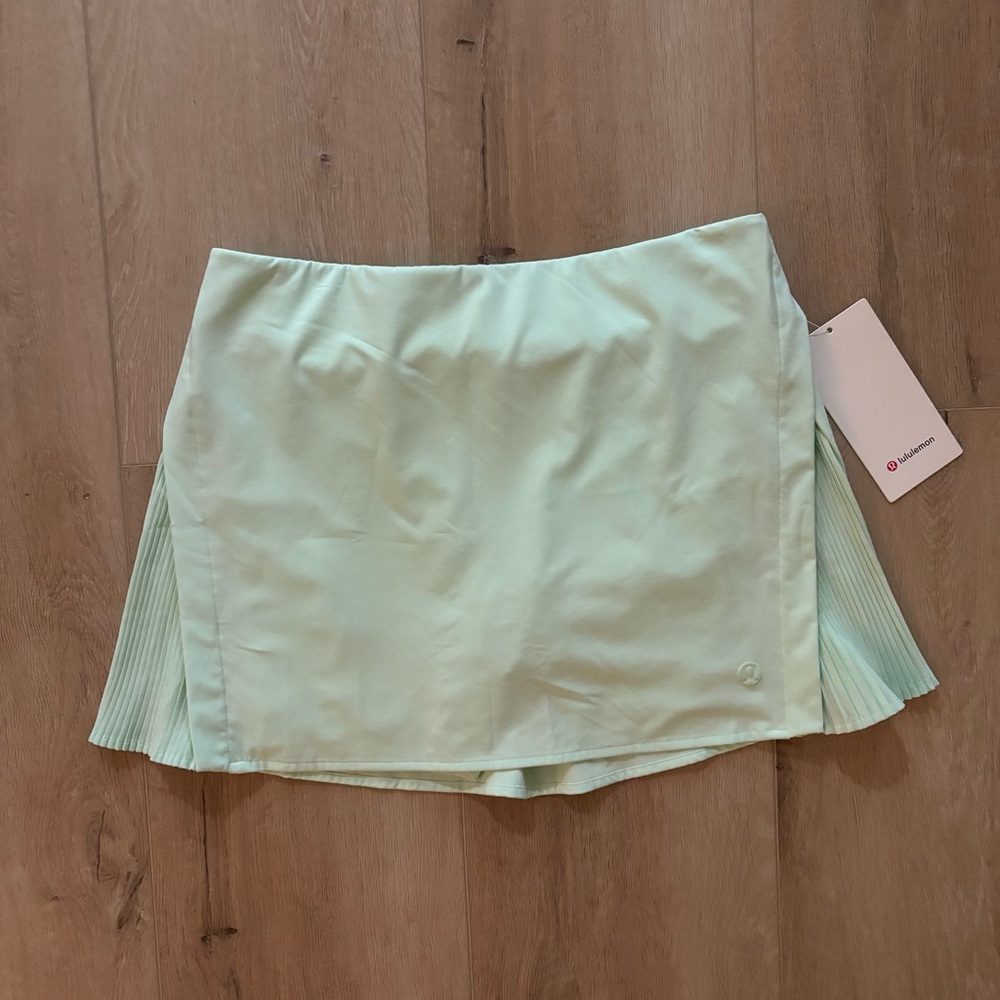 Lululemon Athletica Light Green Tennis Skort